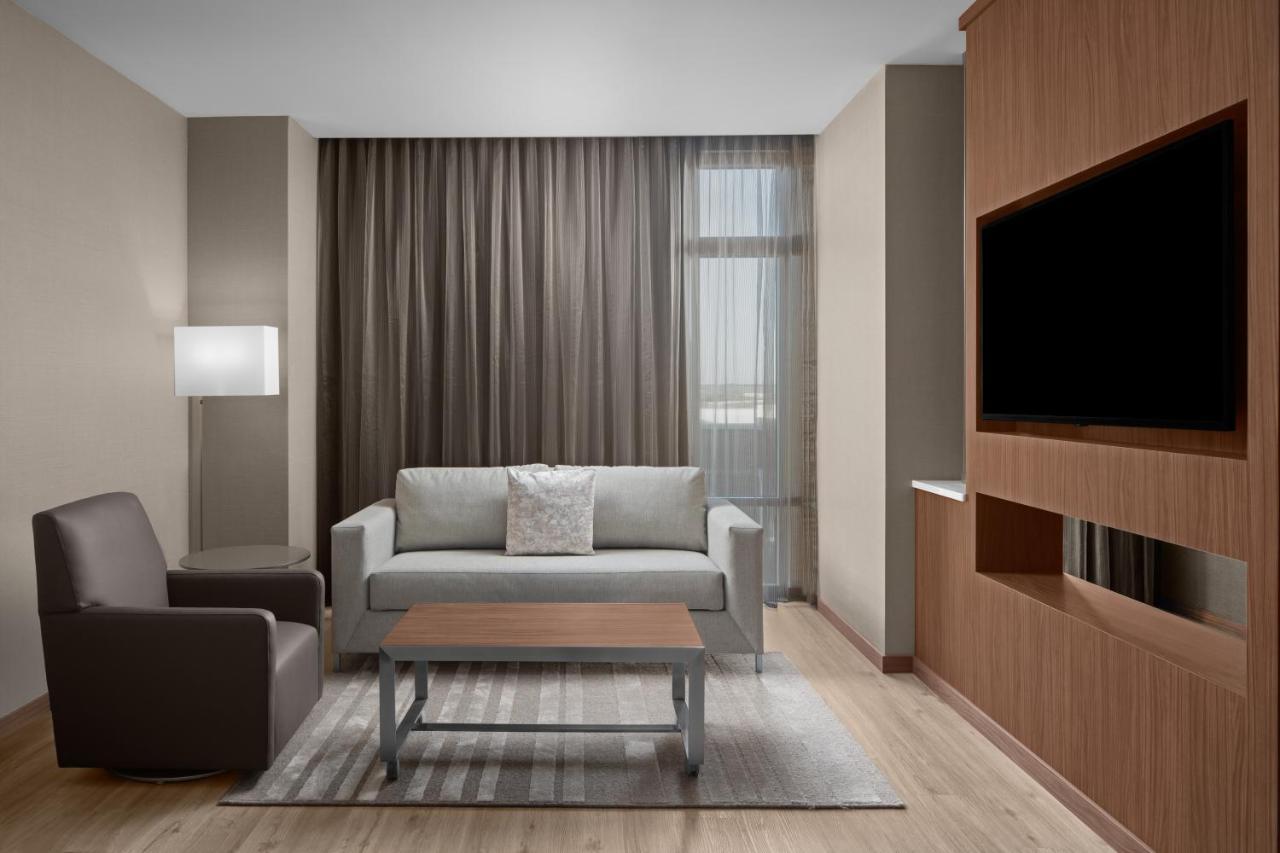 Ac Hotel By Marriott Charlotte Ballantyne Kültér fotó